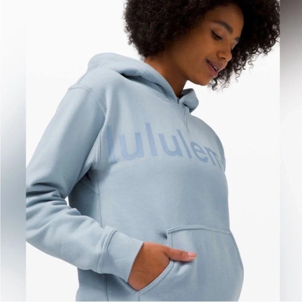 Lululemon All Yours Hoodie *Graphic in Chambray Size 8